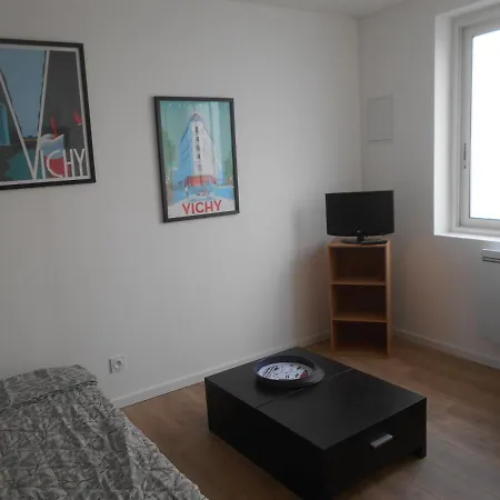 Apartment Maison Bleue