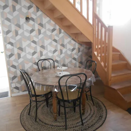 Maison Bleue Apartment Vichy